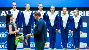 final6 f podio sfe08034 copia simone ferraro ph copia